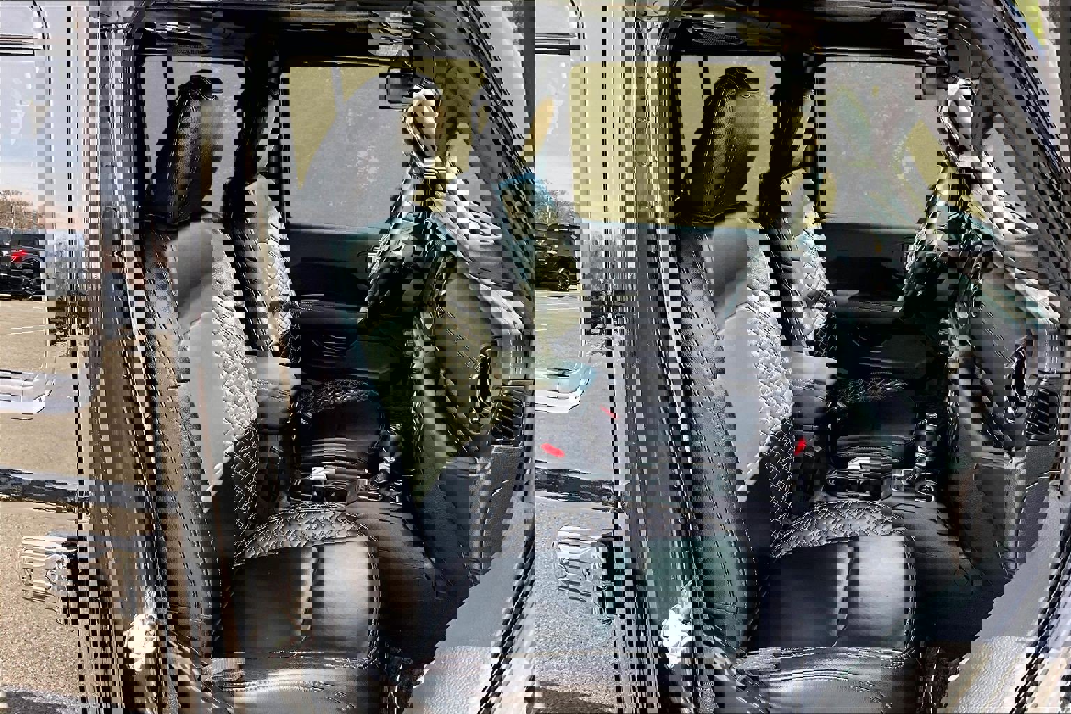 Used 2022 Jeep Wrangler Unlimited Sahara image 31