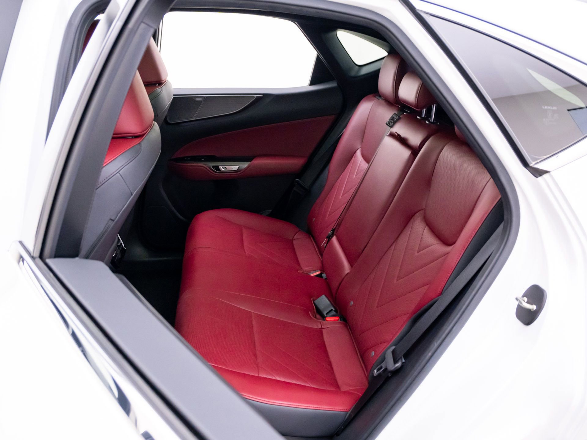 Used 2024 Lexus NX 350h AWD w/ Vision Package image 18