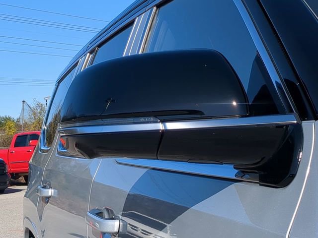 New 2024 Jeep Grand Wagoneer Series III image 13