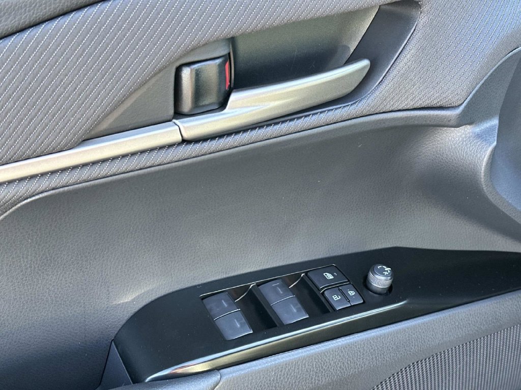 New 2026 Toyota Camry SE FWD image 15