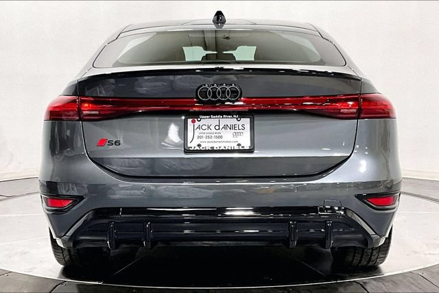 Certified 2025 Audi S6 e-tron Premium w/ Convenience Package AWD/4WD image 3