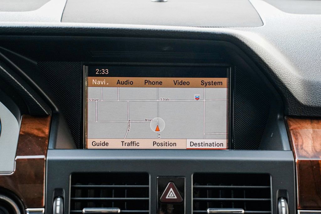 Used 2012 Mercedes-Benz GLK 350 4MATIC image 11