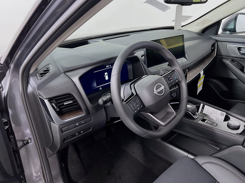 New 2026 Nissan Rogue Platinum w/ Platinum Premium Package image 8