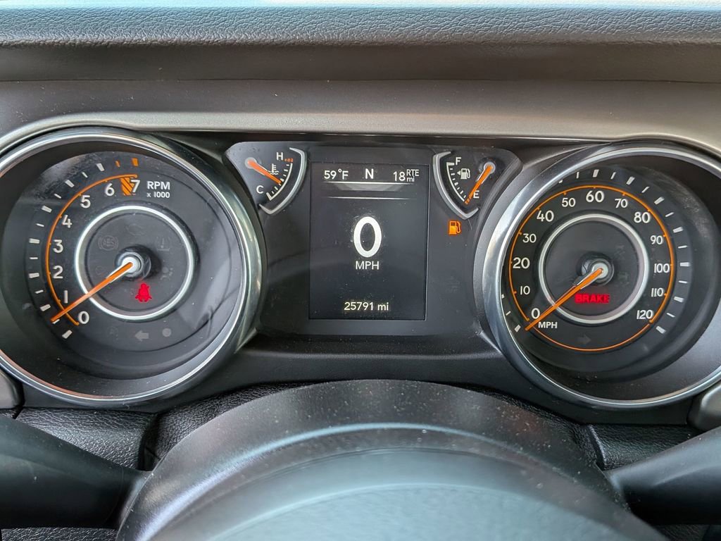 Used 2021 Jeep Gladiator Sport w/ Trailer Tow Package AWD/4WD image 16