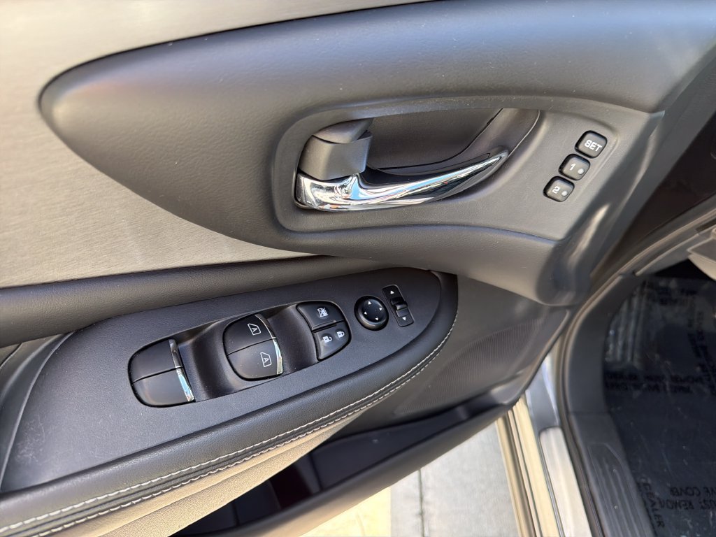 Used 2021 Nissan Murano SL FWD image 18