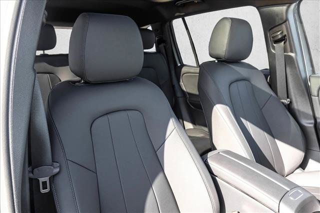 New 2026 Mercedes-Benz GLB 250 4MATIC image 30