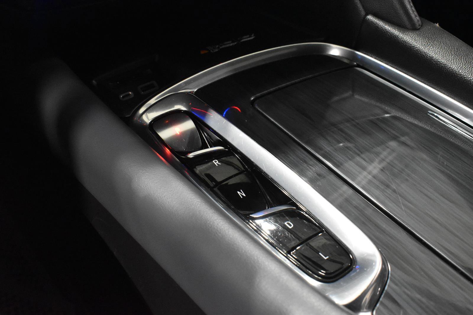 Used 2022 Buick Enclave Premium image 23