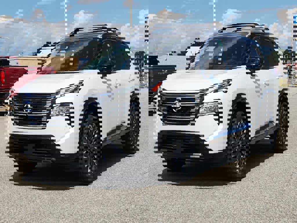 Used 2026 Nissan Rogue Platinum w/ Platinum Premium Package