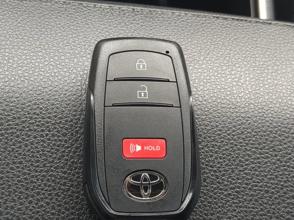 Certified 2026 Toyota 4Runner SR5 AWD/4WD image 24