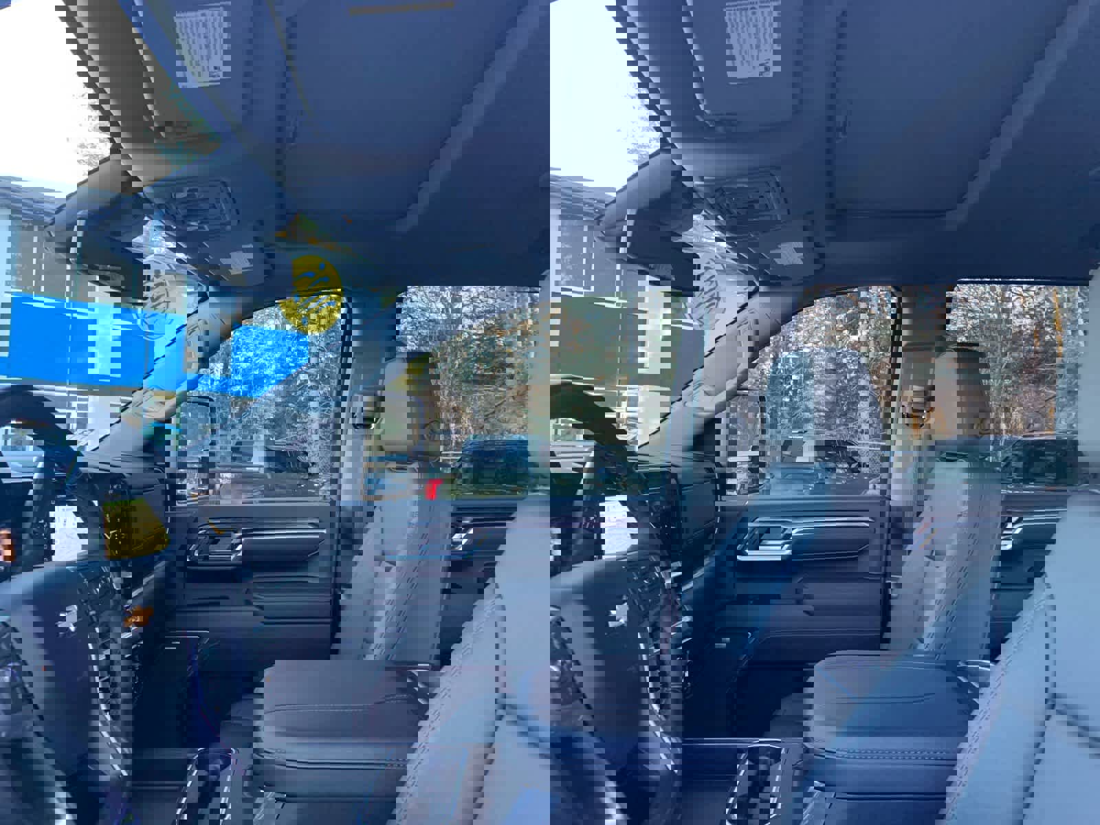 Certified 2025 Chevrolet Silverado 2500 LTZ w/ LTZ Convenience Package image 12