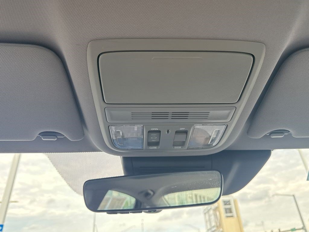 Certified 2020 Honda Accord EX-L image 33