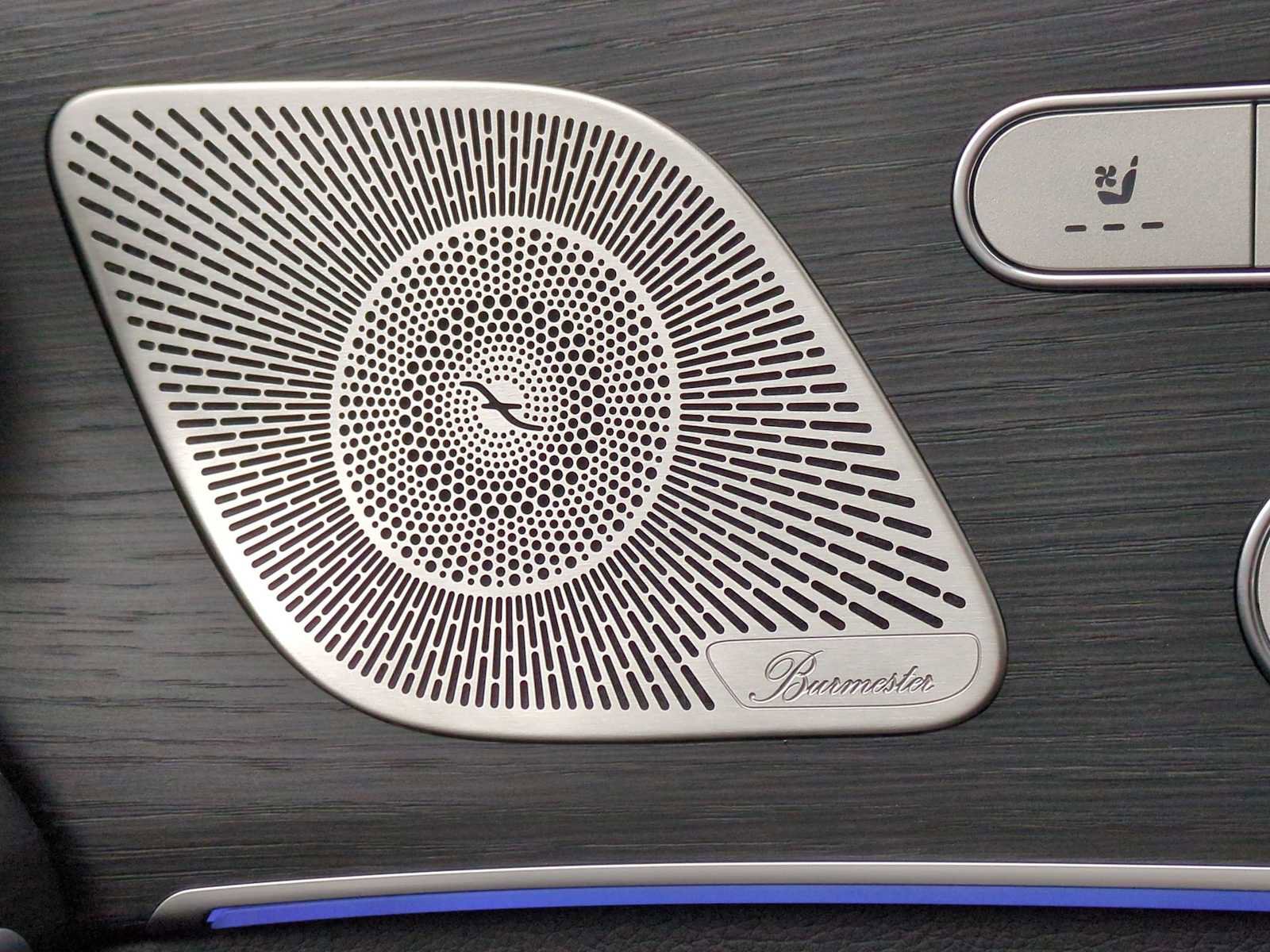 Used 2025 Mercedes-Benz GLS 450 4MATIC image 32