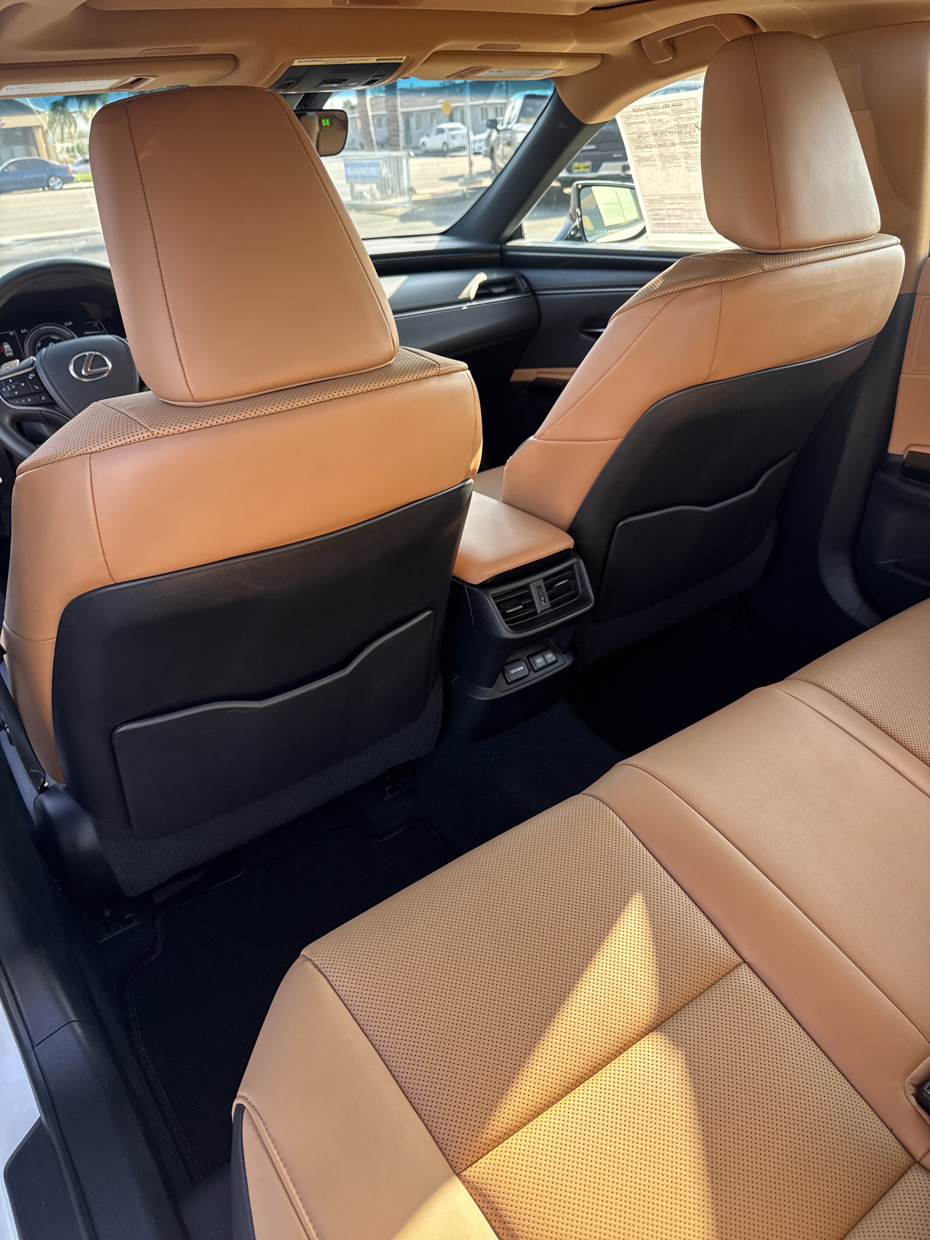 Used 2022 Lexus ES 300h image 28