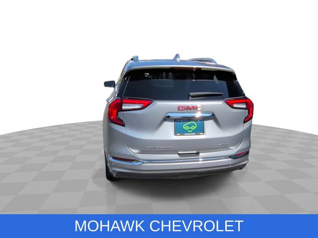 Certified 2023 GMC Terrain Denali w/ Denali Premium Package AWD/4WD image 8