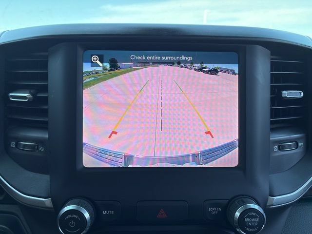 Used 2019 RAM 1500 Big Horn AWD/4WD image 34