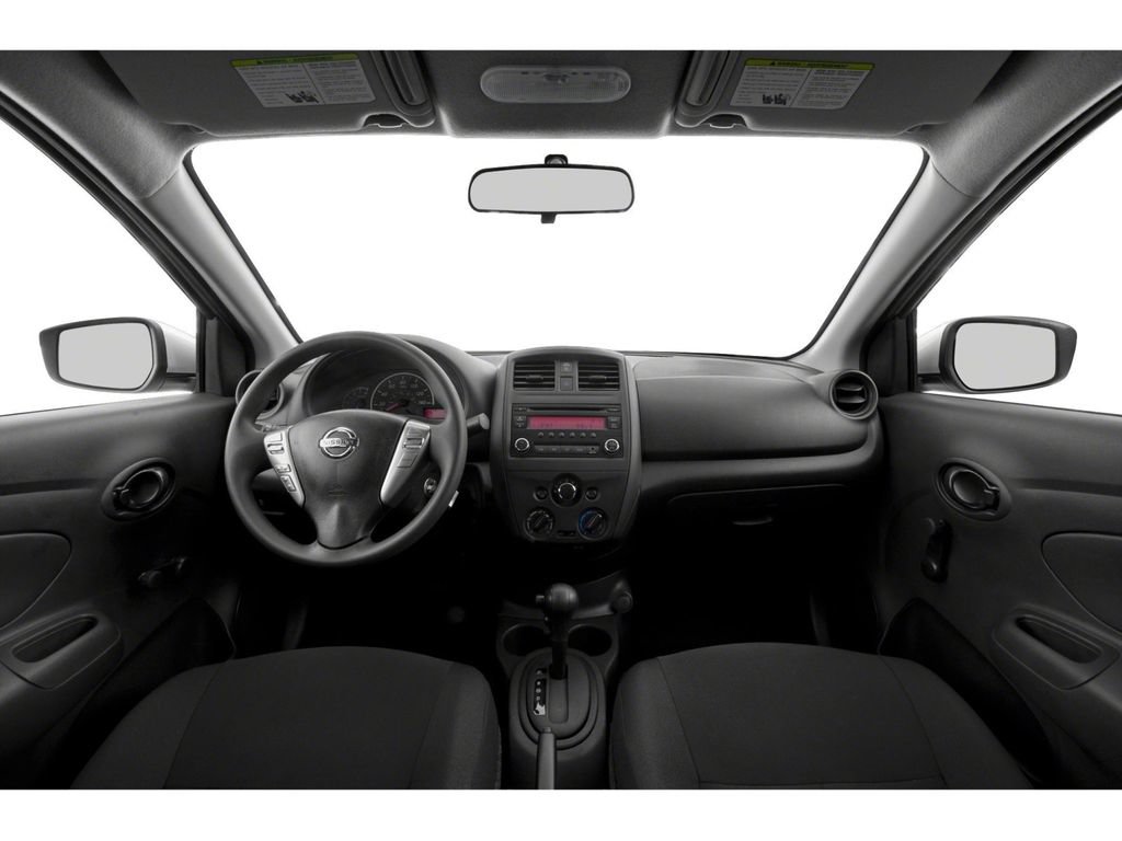 Used 2019 Nissan Versa SV FWD image 5