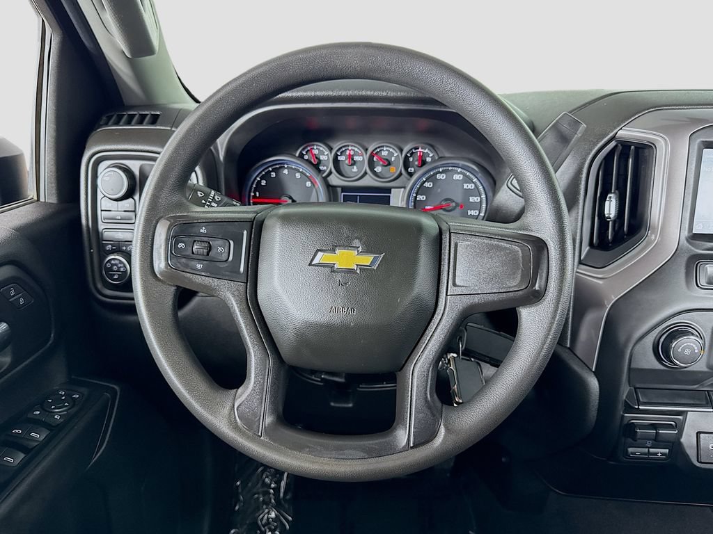 Used 2021 Chevrolet Silverado 2500 Custom w/ Custom Value Package AWD/4WD image 18