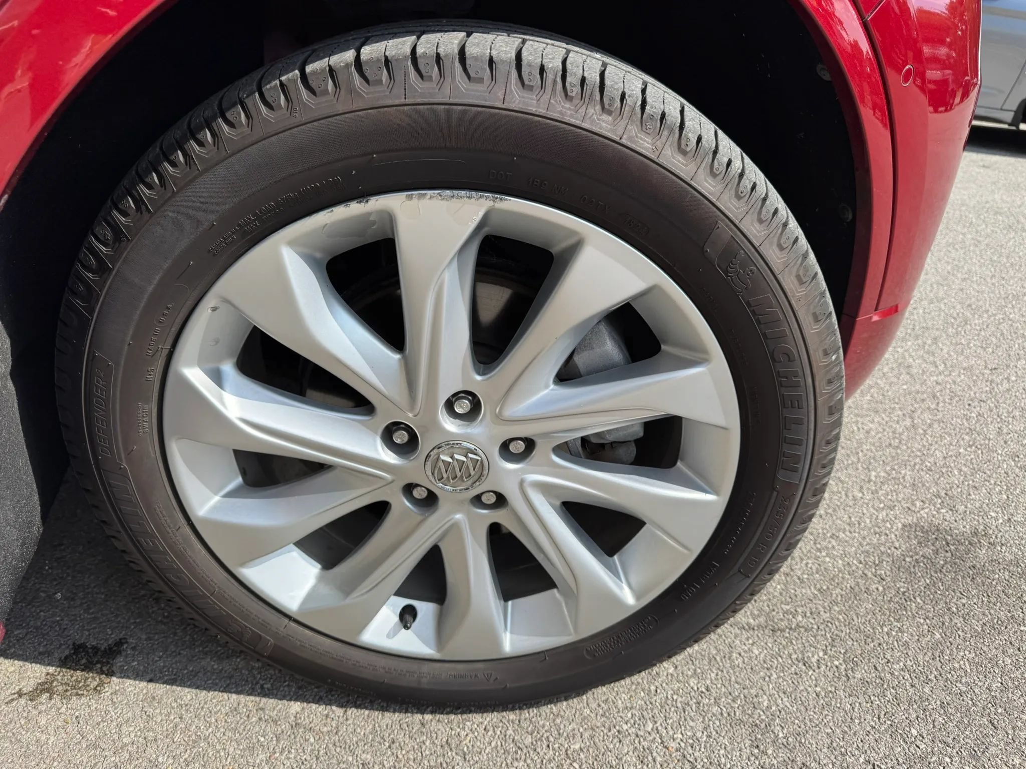 Used 2018 Buick Envision Premium w/ Driver Confidence Package AWD/4WD image 26