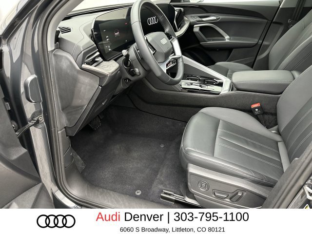 Used 2025 Audi Q5 Premium w/ Convenience Package AWD/4WD image 11