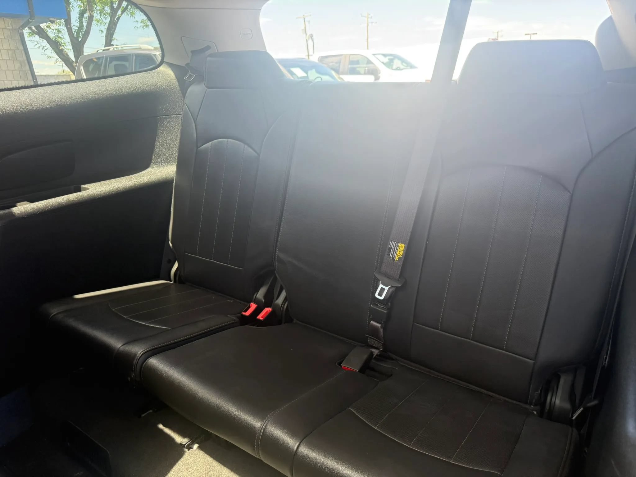 Used 2015 Buick Enclave Leather w/ Trailering Package AWD/4WD image 24