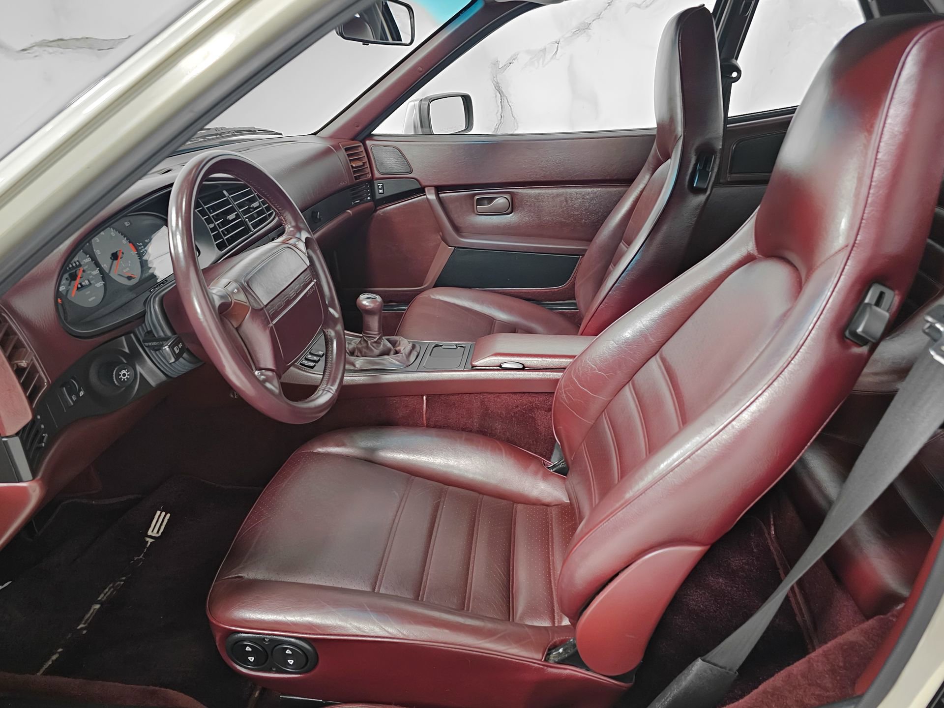 Used 1989 Porsche 944 Turbo image 41