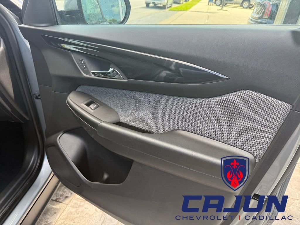 Used 2025 Chevrolet TrailBlazer LT FWD image 24