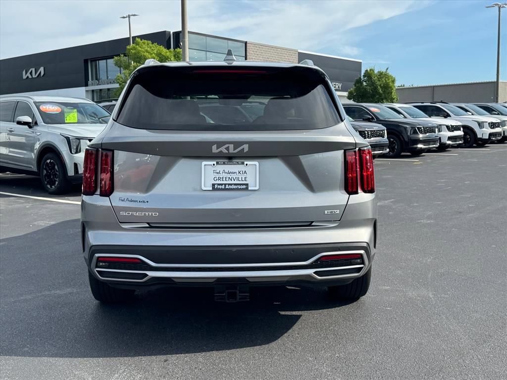 Certified 2023 Kia Sorento SX Prestige AWD/4WD image 4