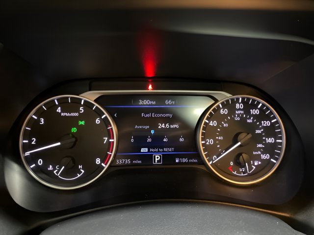 Certified 2022 Nissan Sentra SR w/ SR Premium Package FWD image 16