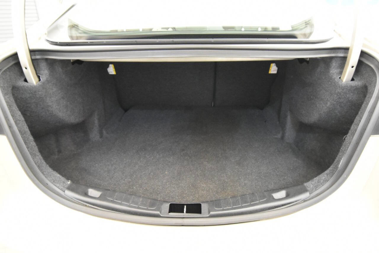 Used 2019 Ford Fusion S image 32