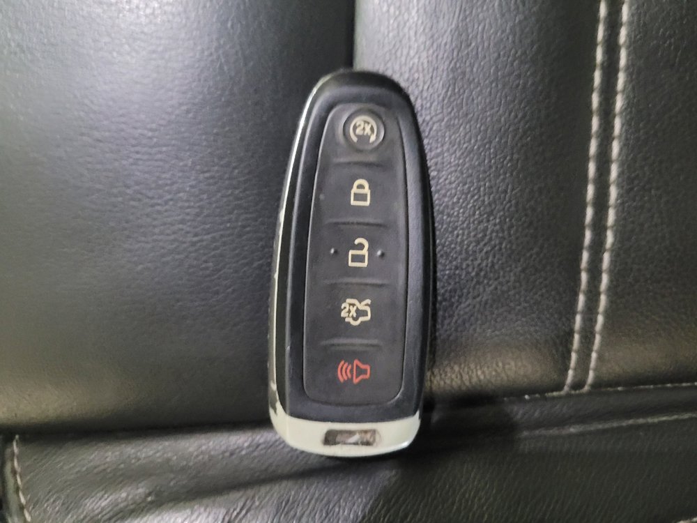 Used 2019 Ford Escape Titanium AWD/4WD image 32