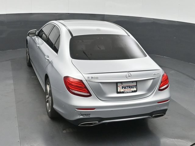 Used 2017 Mercedes-Benz E 300 4MATIC image 40