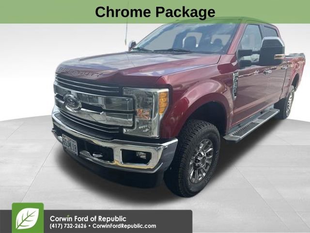 Used 2017 Ford F250 Lariat w/ Chrome Package image 3