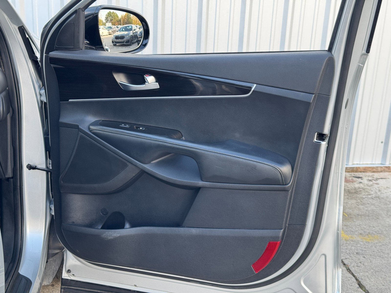 Used 2020 Kia Sorento S image 39