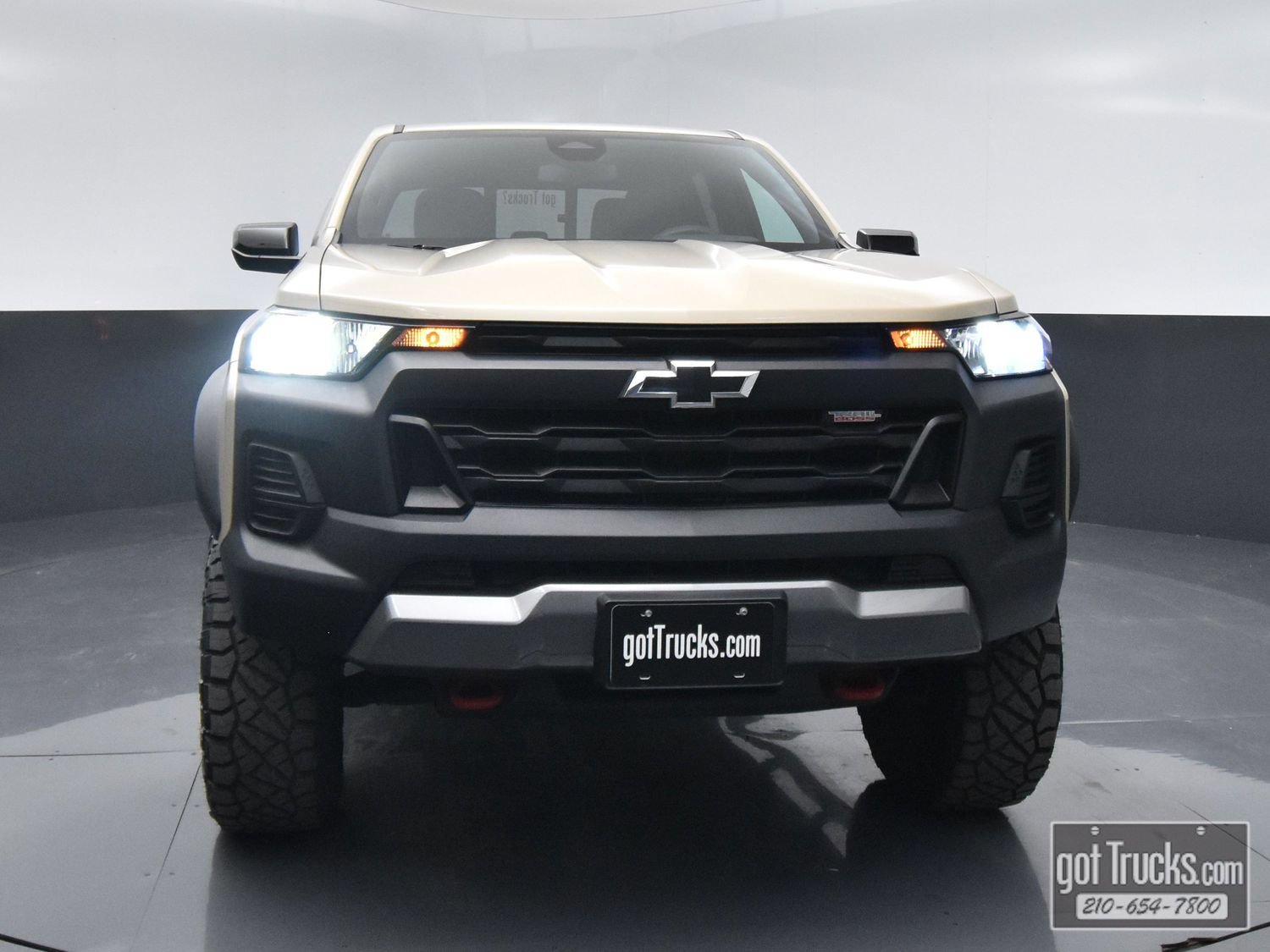 Used 2024 Chevrolet Colorado Trail Boss w/ Advanced Trailering Package AWD/4WD image 51