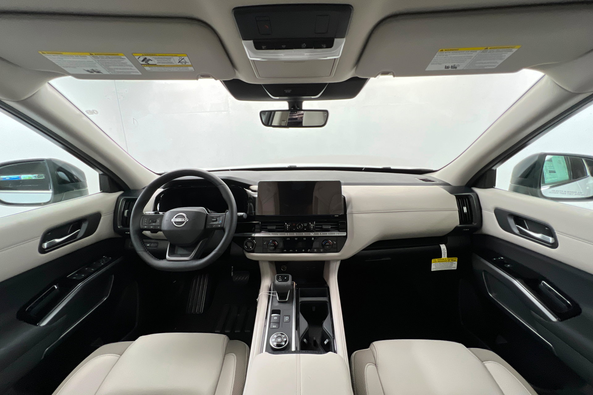 New 2026 Nissan Pathfinder SL image 9