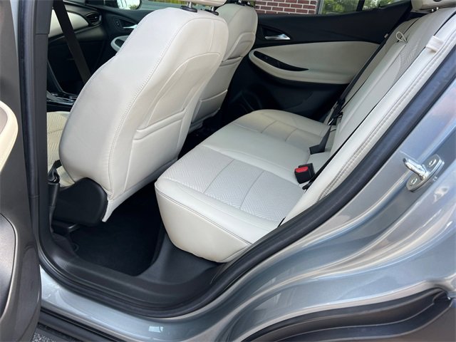 Used 2023 Buick Encore GX Essence w/ Experience Buick Package image 21