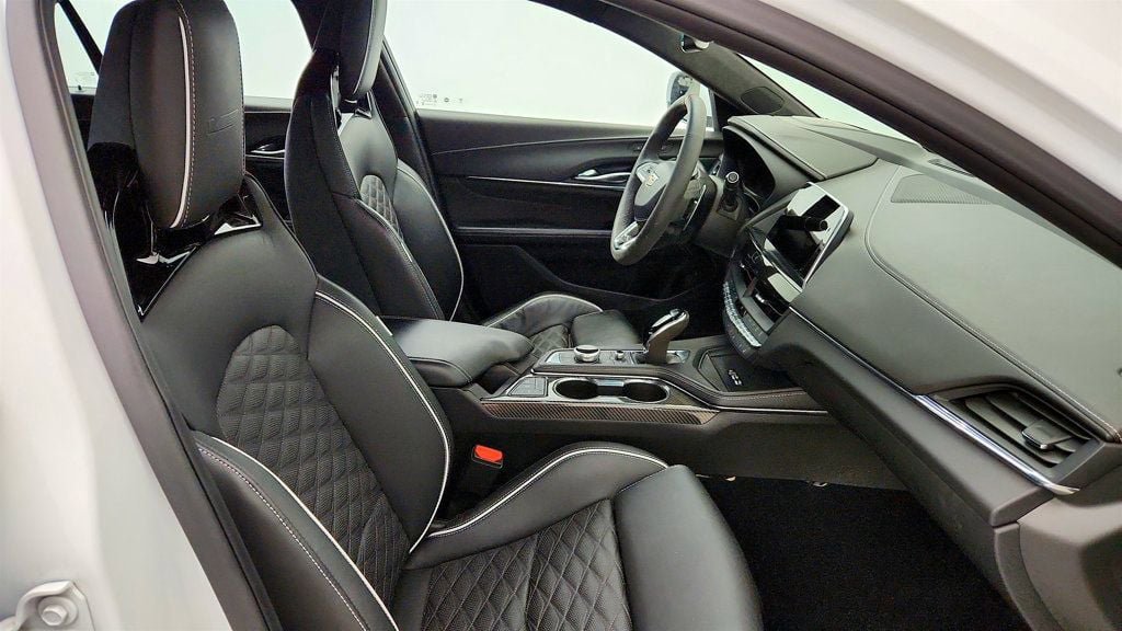 Used 2024 Cadillac CT4 V Blackwing w/ Driver Assist Package RWD image 25