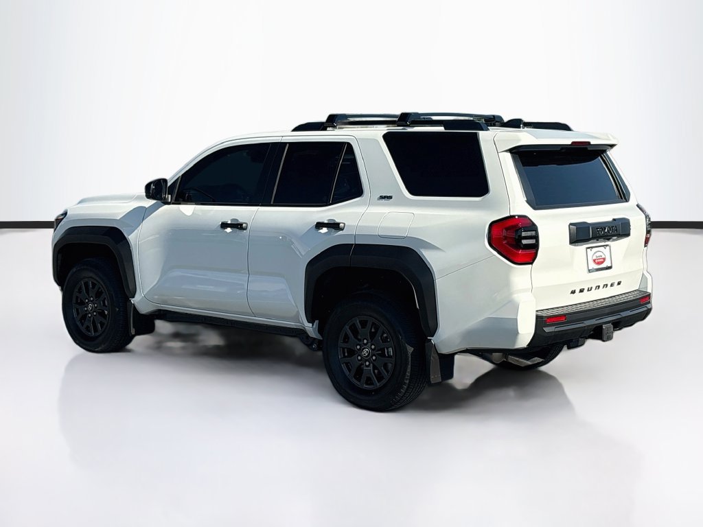 New 2026 Toyota 4Runner SR5 AWD/4WD image 7