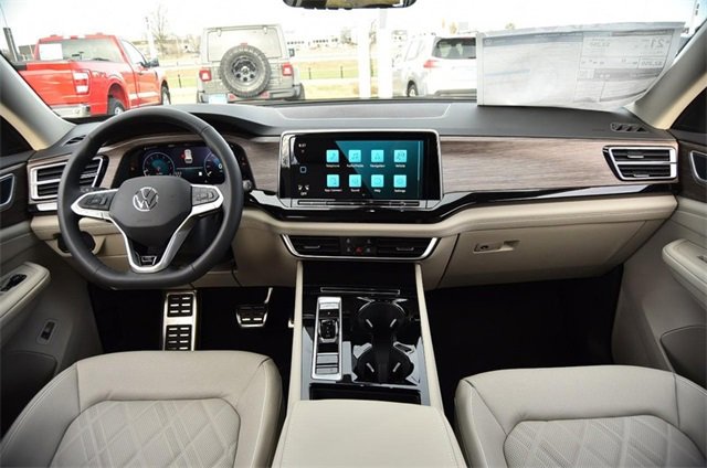 New 2026 Volkswagen Atlas SEL Premium R-Line image 7