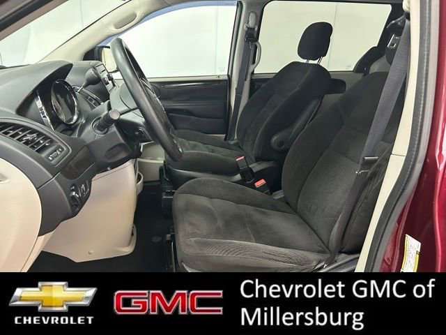 Used 2017 Dodge Grand Caravan SE image 14