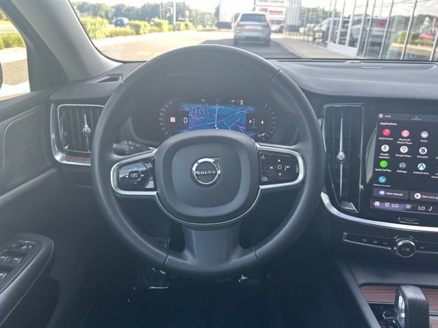 Used 2024 Volvo S60 B5 Plus w/ Climate Package FWD image 18