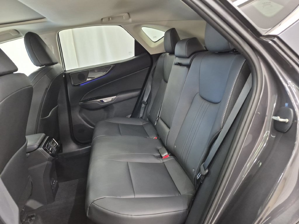 Used 2026 Lexus NX 350h AWD w/ Accessory Package (2T) image 30