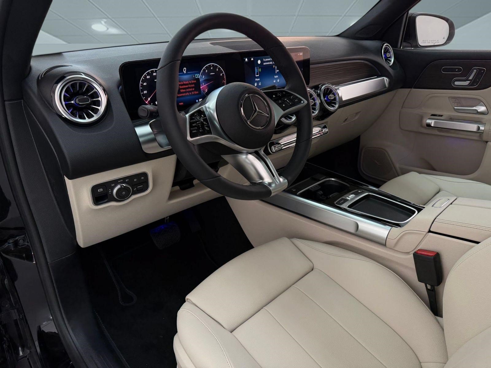 New 2026 Mercedes-Benz GLB 250 image 4