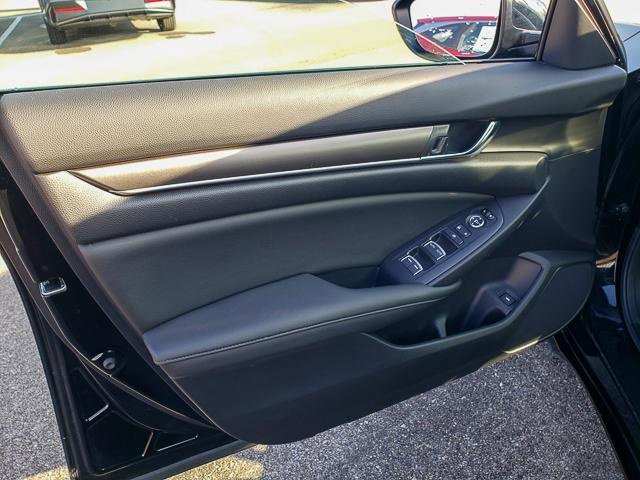 Used 2020 Honda Accord LX image 9