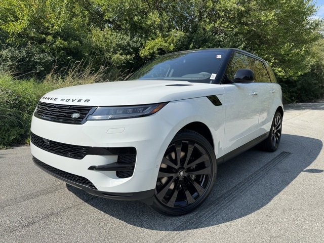 New 2025 Land Rover Range Rover Sport SE image 1