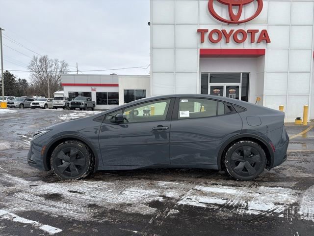 New 2026 Toyota Prius LE image 12