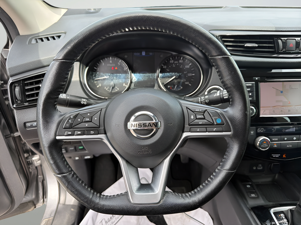 Used 2022 Nissan Rogue Sport SL AWD/4WD image 29