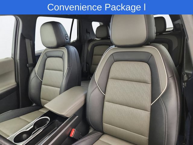 Used 2025 Chevrolet Equinox LT w/ Convenience Package II AWD/4WD image 10