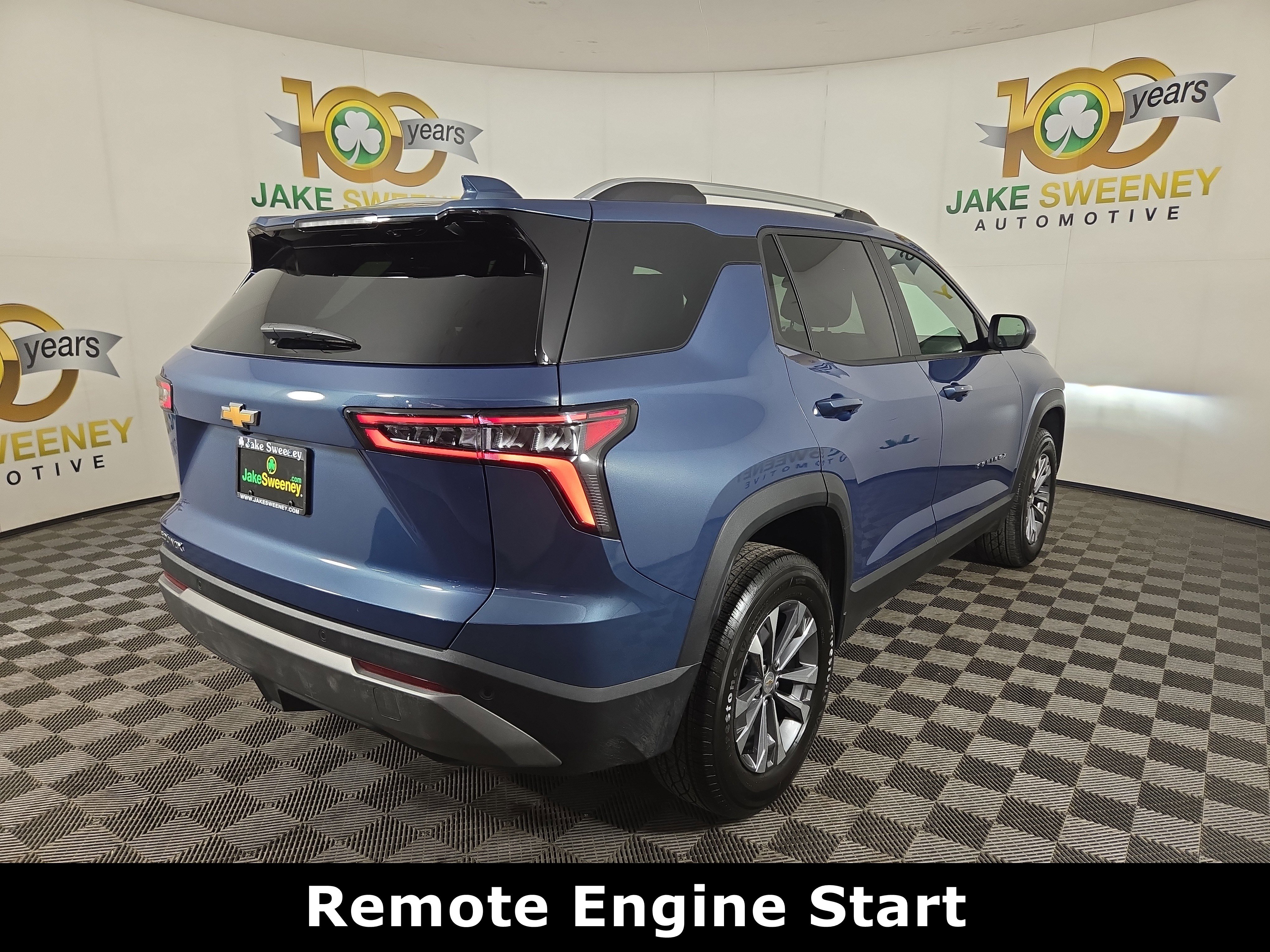 Used 2025 Chevrolet Equinox LT w/ Convenience Package II image 9