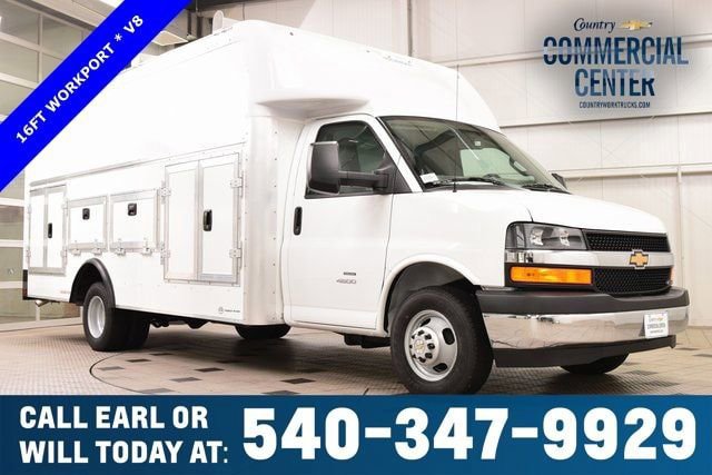 New 2025 Chevrolet Express 4500 w/ Power Convenience Package RWD image 1